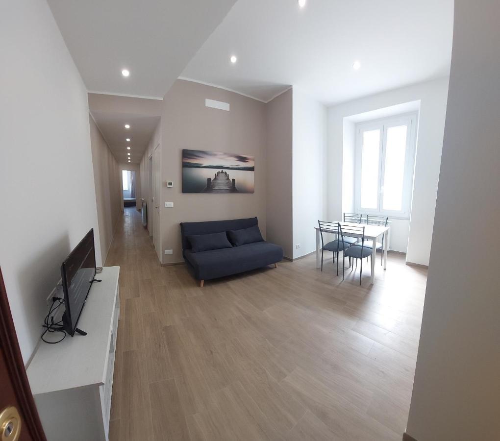 Fiumara Mall Apartment Генуя Экстерьер фото